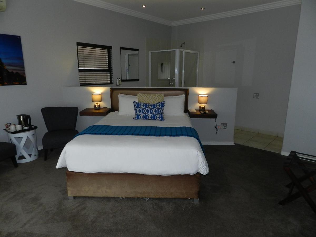 Le Petit Fillan Hotell Sandton Eksteriør bilde