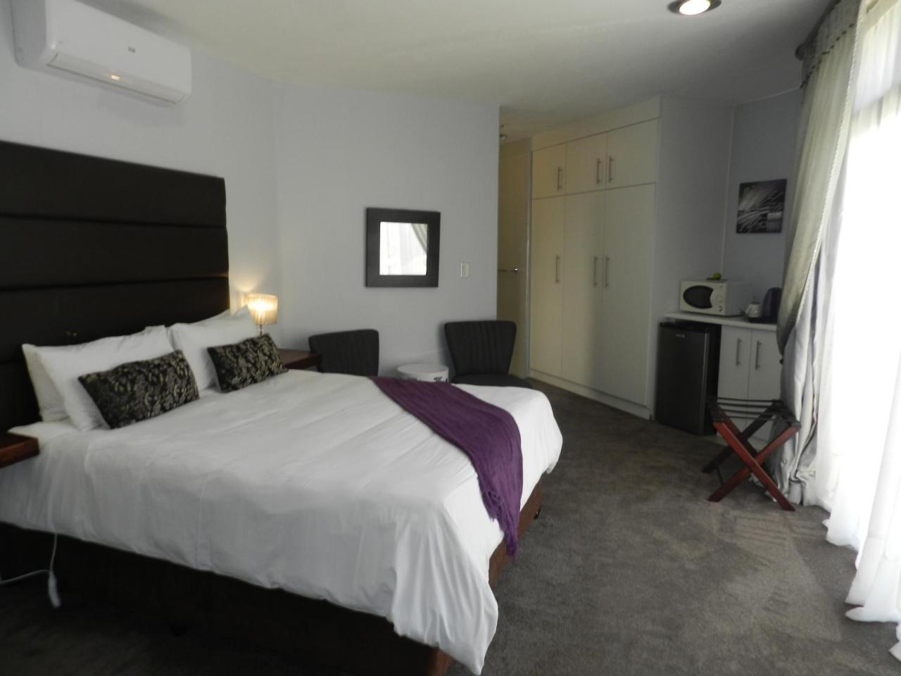 Le Petit Fillan Hotell Sandton Eksteriør bilde